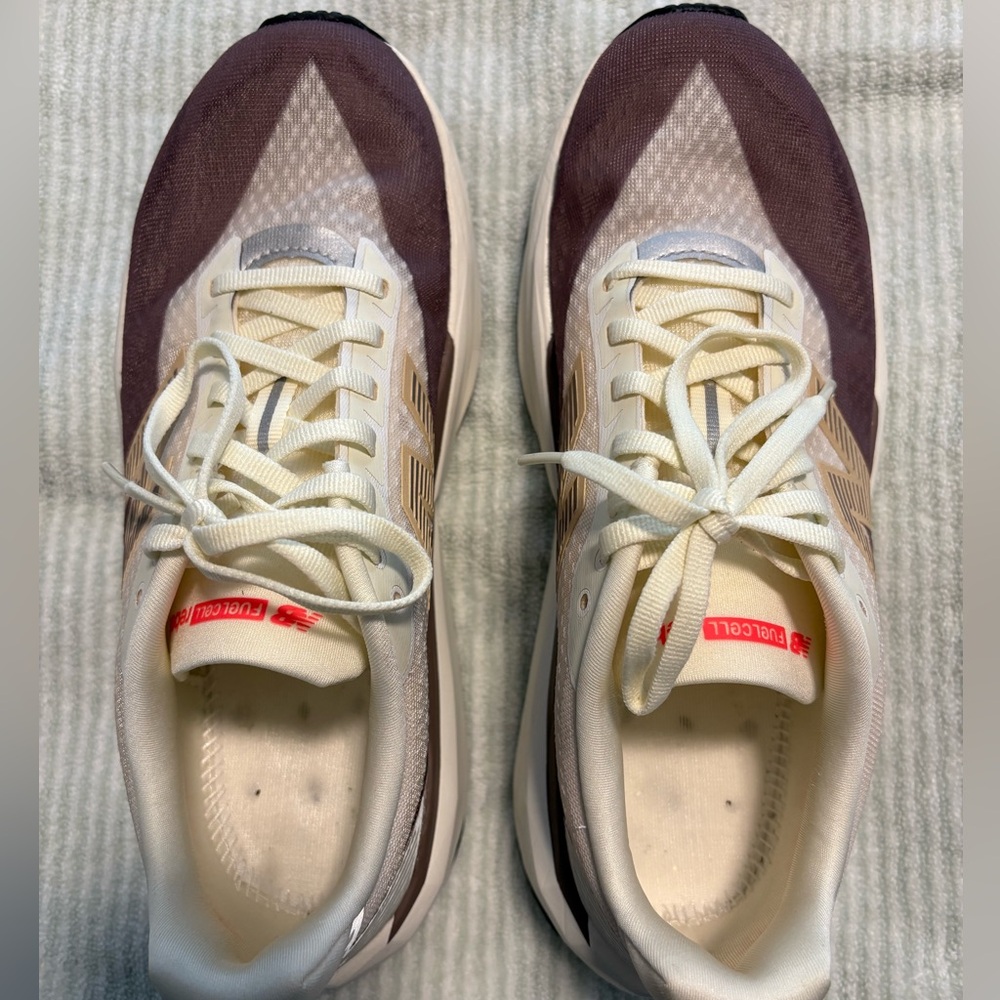 New Balance Fuel Cell Rebel 5